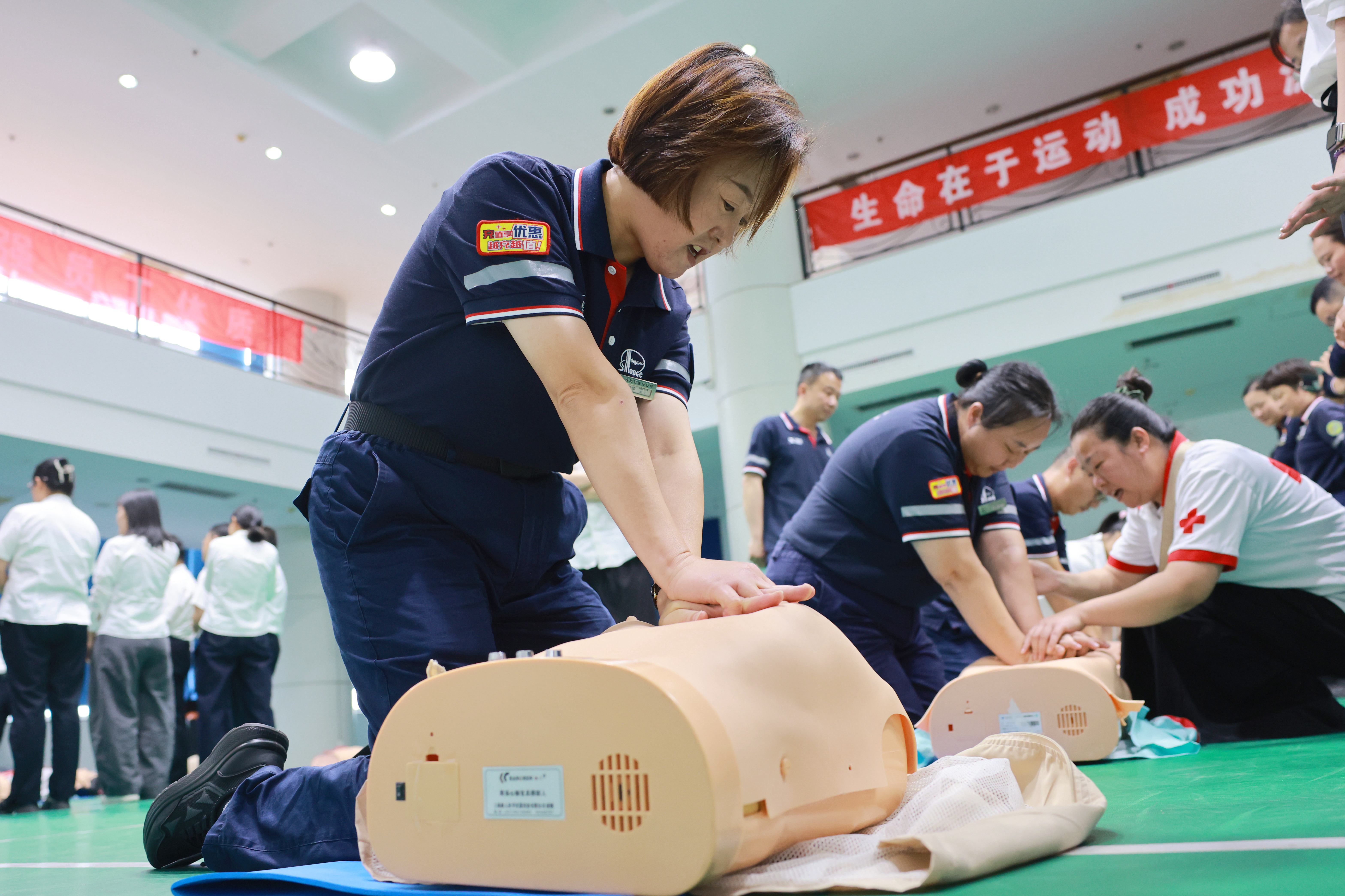 安徽石油开展CPR+AED应急救护培训